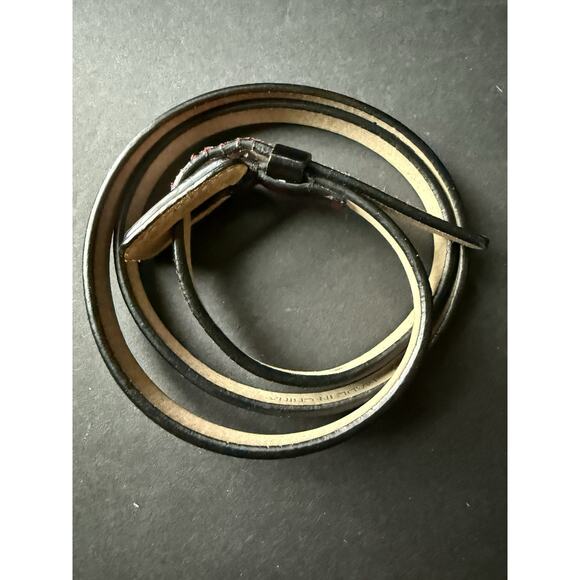 Lodis Womens Belt Skinny Red Black Size S Leather 29-32 Casual Career Boho - Picture 3 of 8